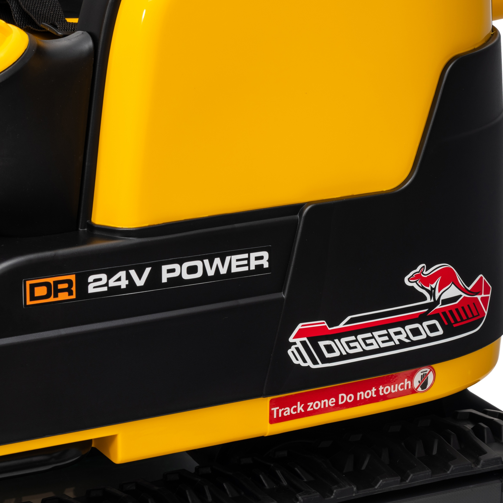 Close-up of a yellow and black machine with '24V Power' and 'Diggeroo' branding.