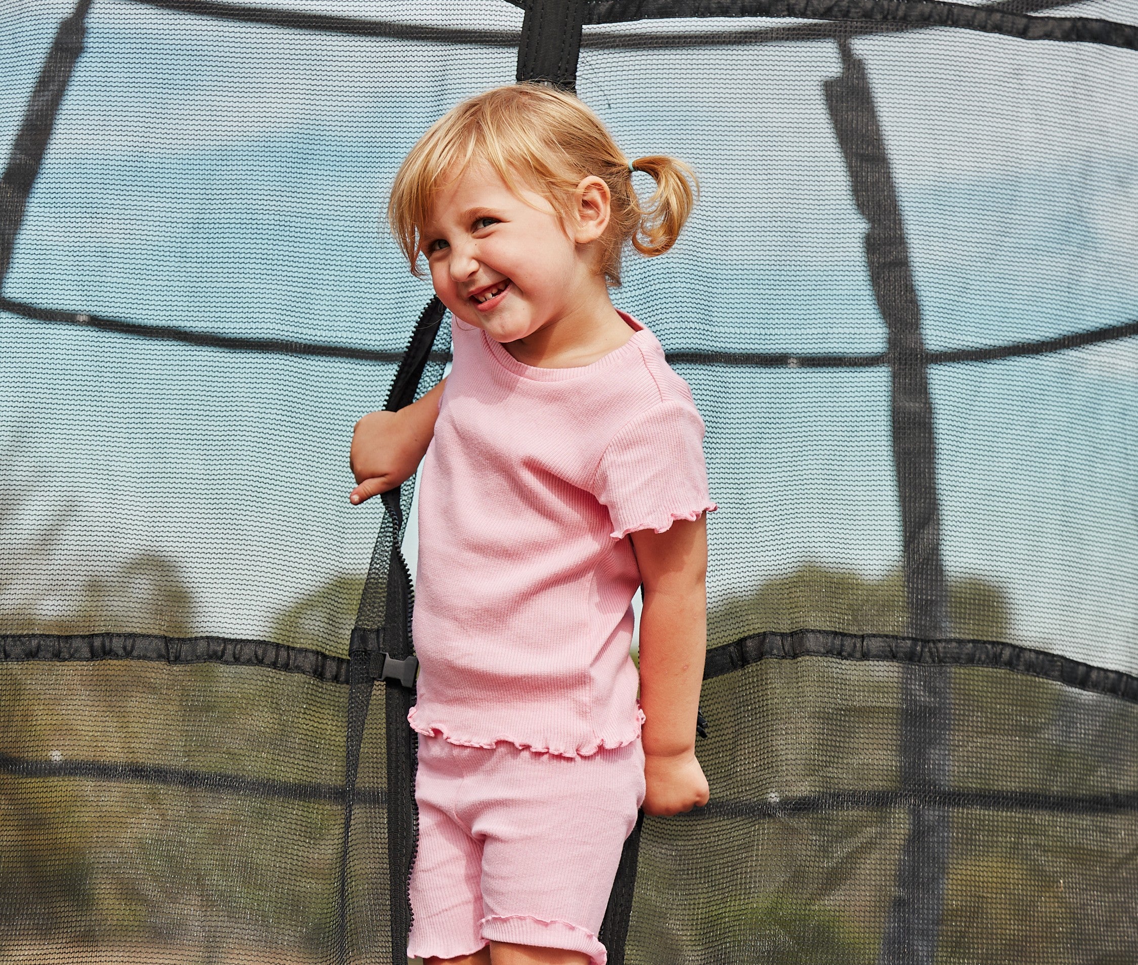 Airborne Pro 10ft Trampoline with Access Ladder