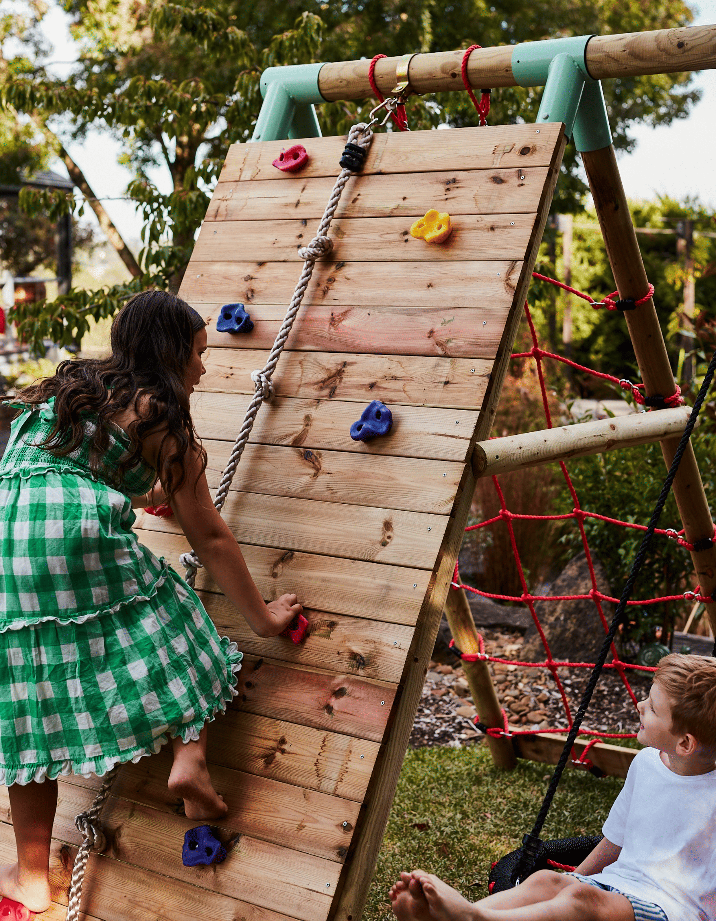 Wild Aussie Wooden Climber & Nest Swing Set