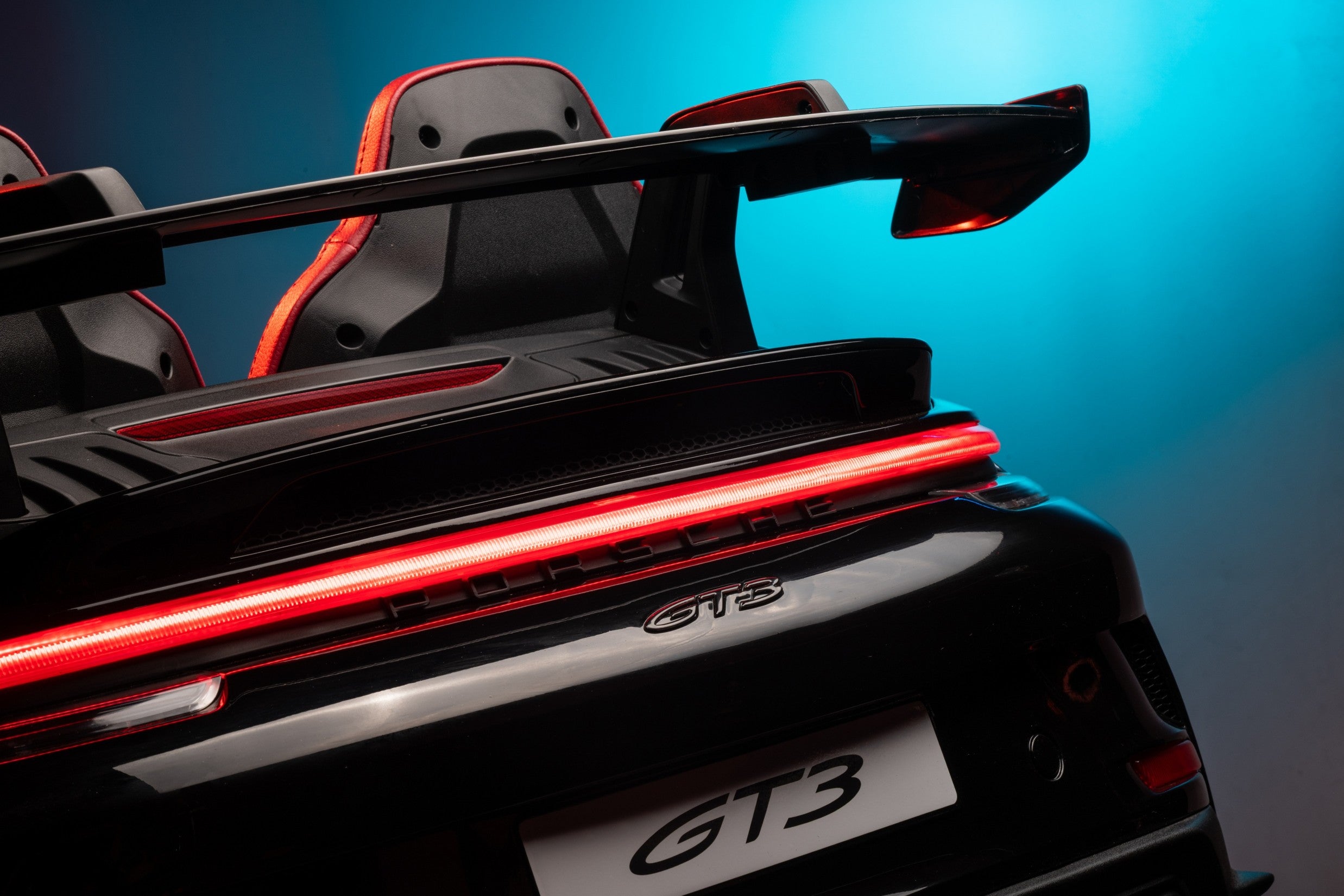 Offical 24v Porsche 911 GT3 Licensed Kids Ride-On Car – Luxury Performance Style