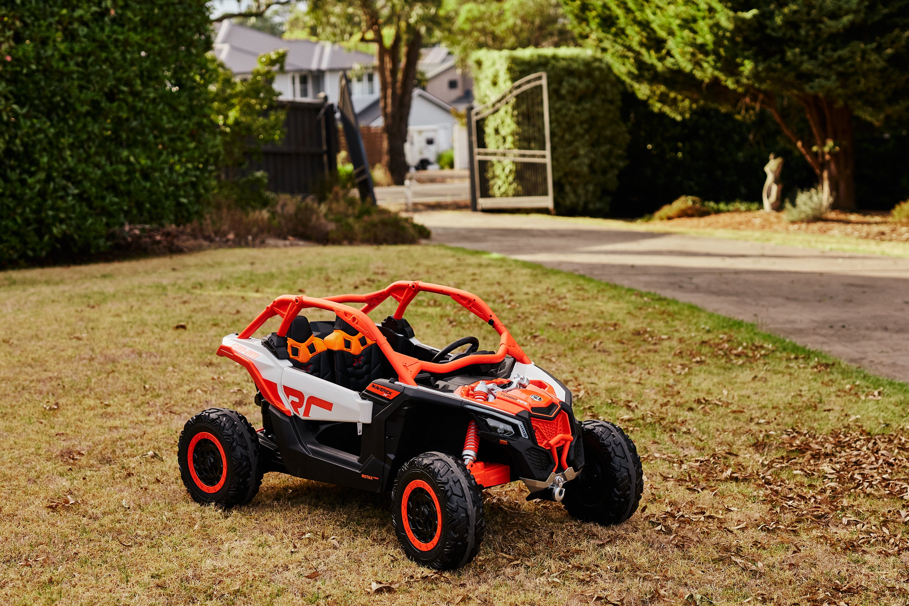 Licensed Can Am Maverick UTV 2 x 24v Kids Electric Buggy