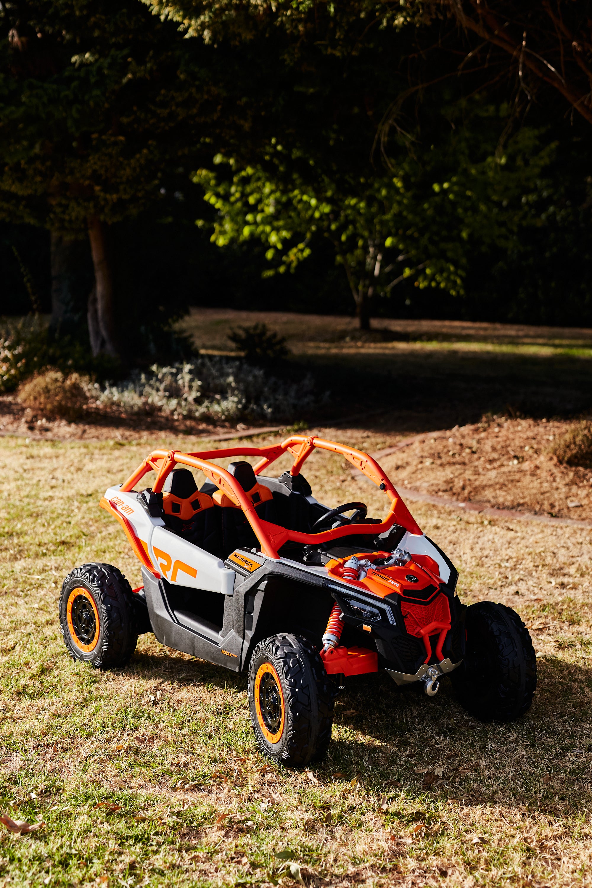 Licensed Can Am Maverick UTV 2 x 24v Kids Electric Buggy