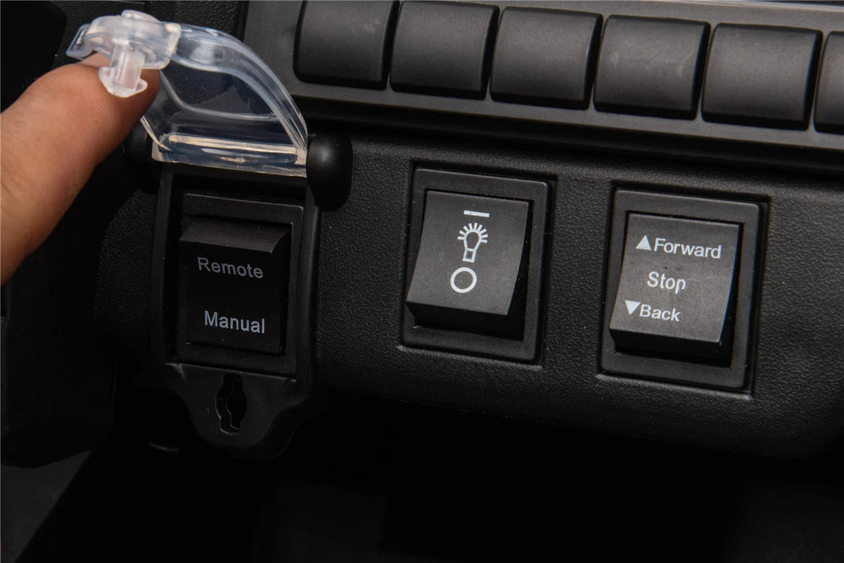 24v Can Am Mini Maverick Licensed Buggy