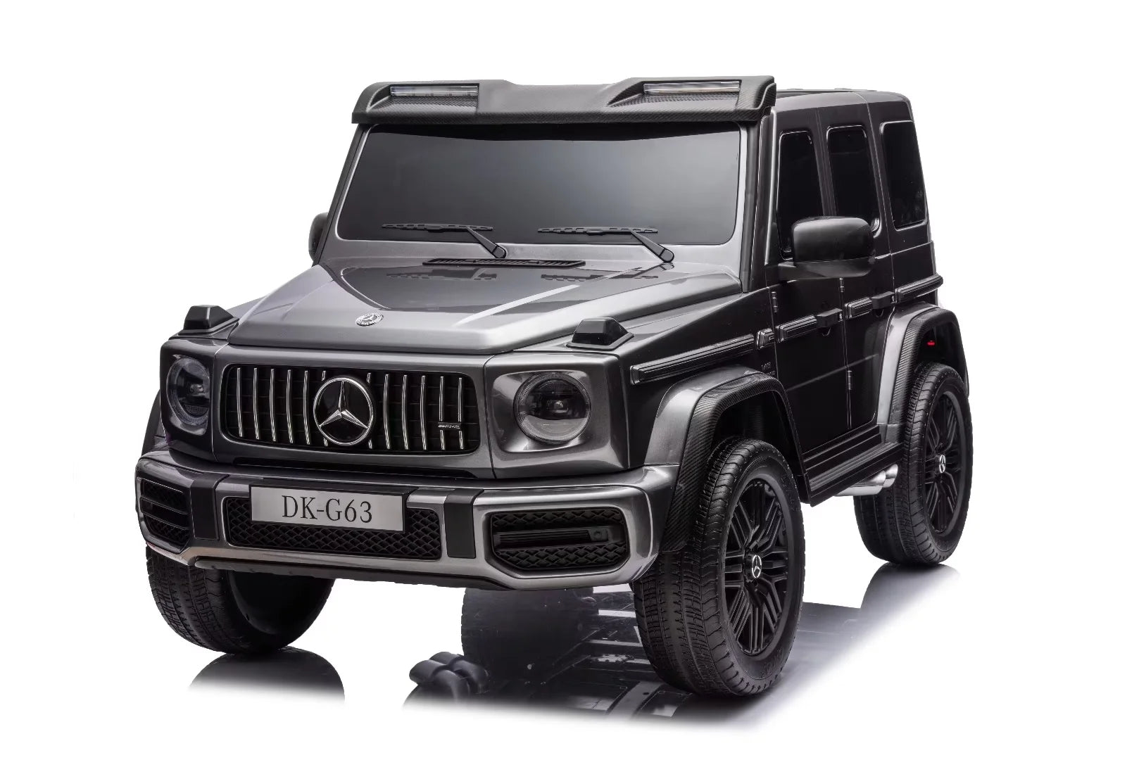 Mercedes-AMG G63 kids ride-on car in painted grey – front viewv