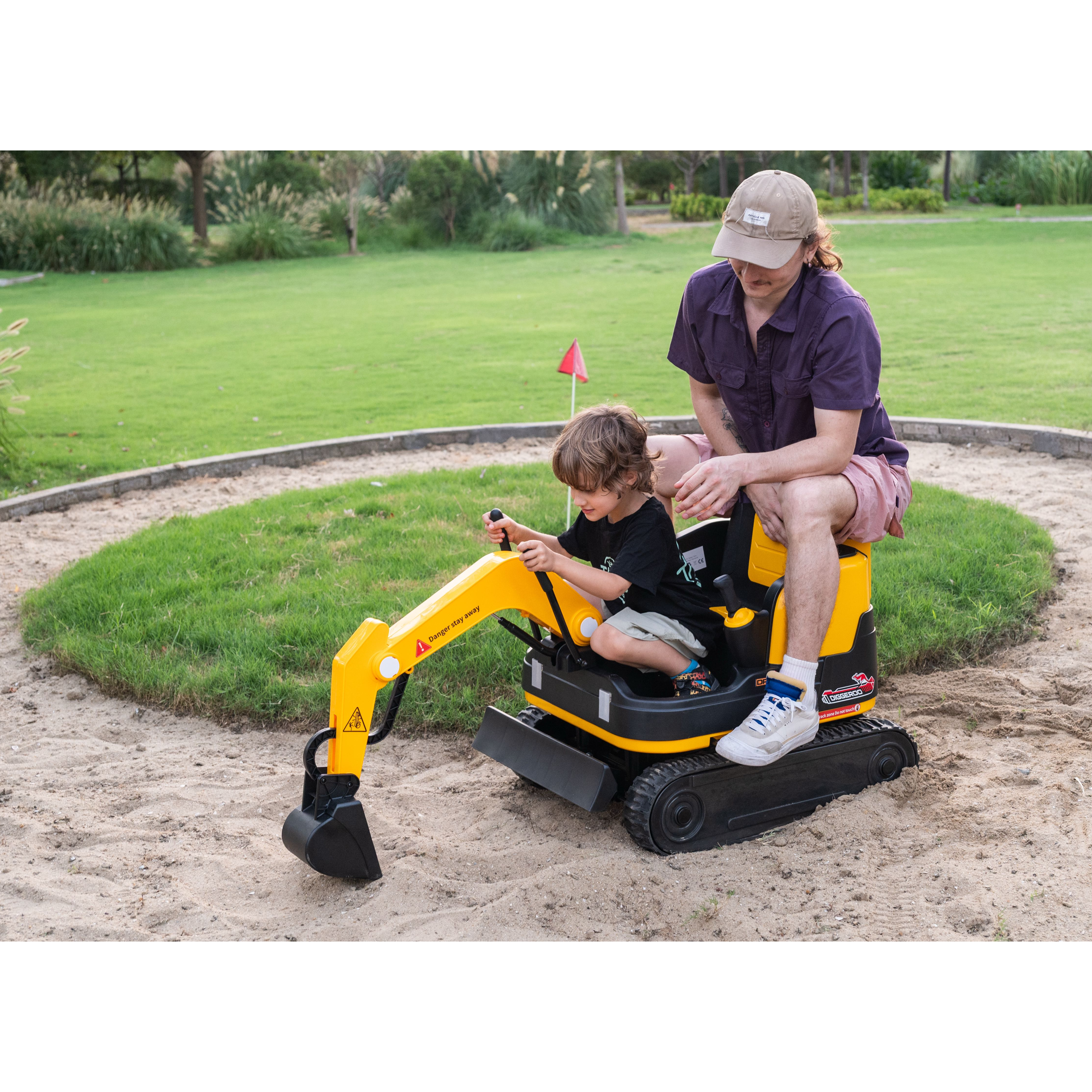 Diggeroo 24v Digger Excavator Ride On With Front Arm & Bucket Shovel