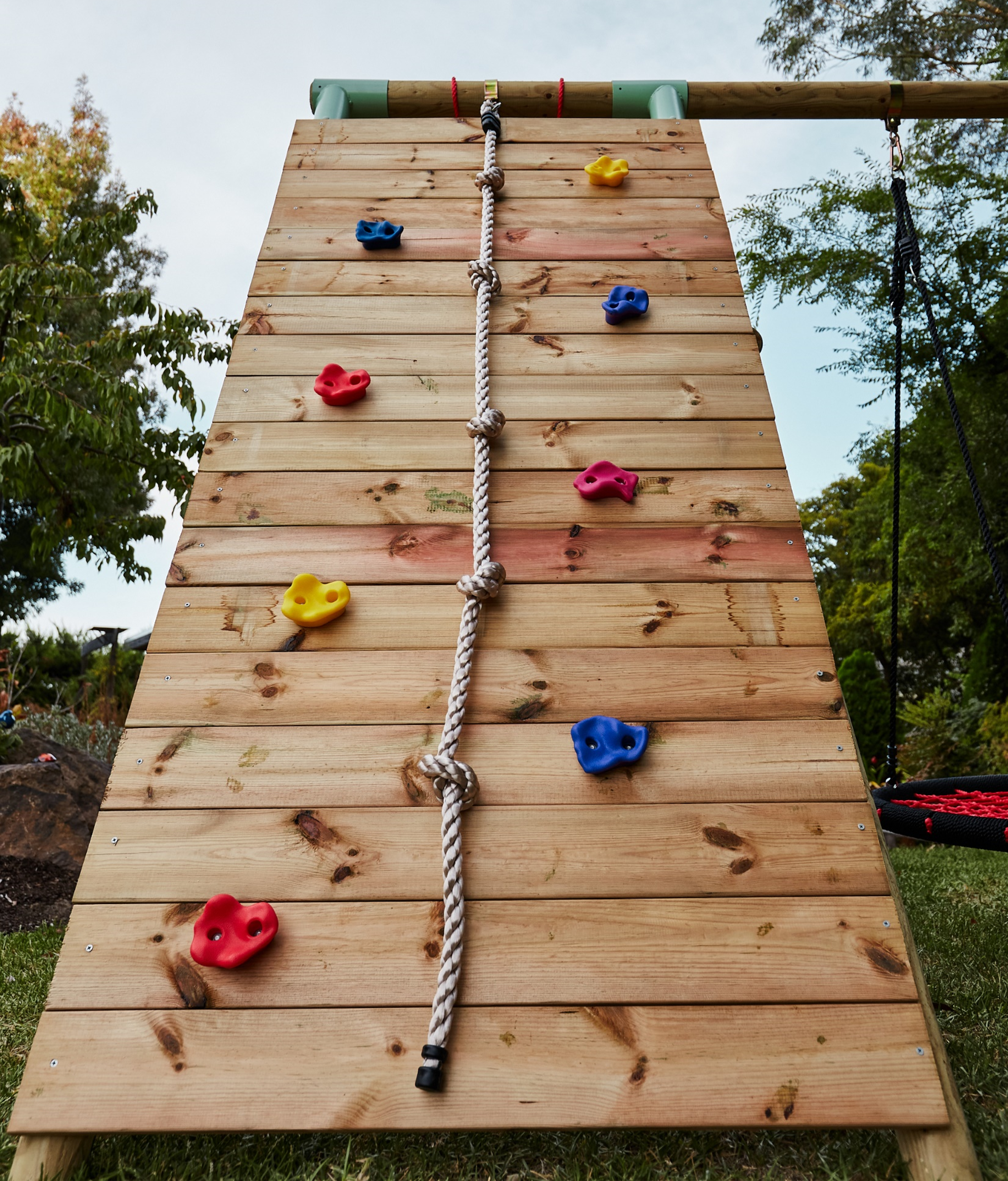 Wild Aussie Wooden Climber & 65cm Nest Swing Set