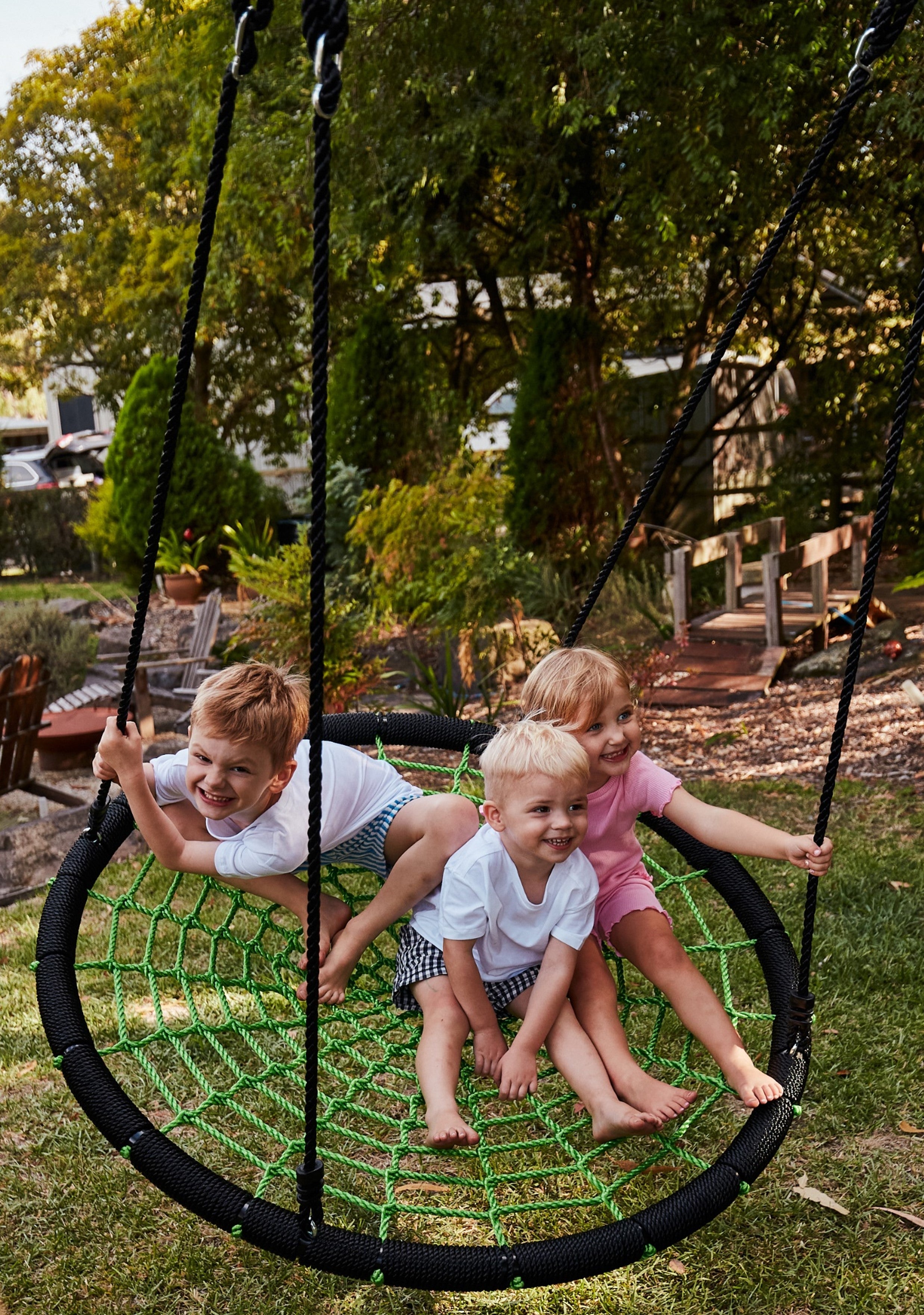 Wild Aussie 120cm Round Nest with Swing Seat