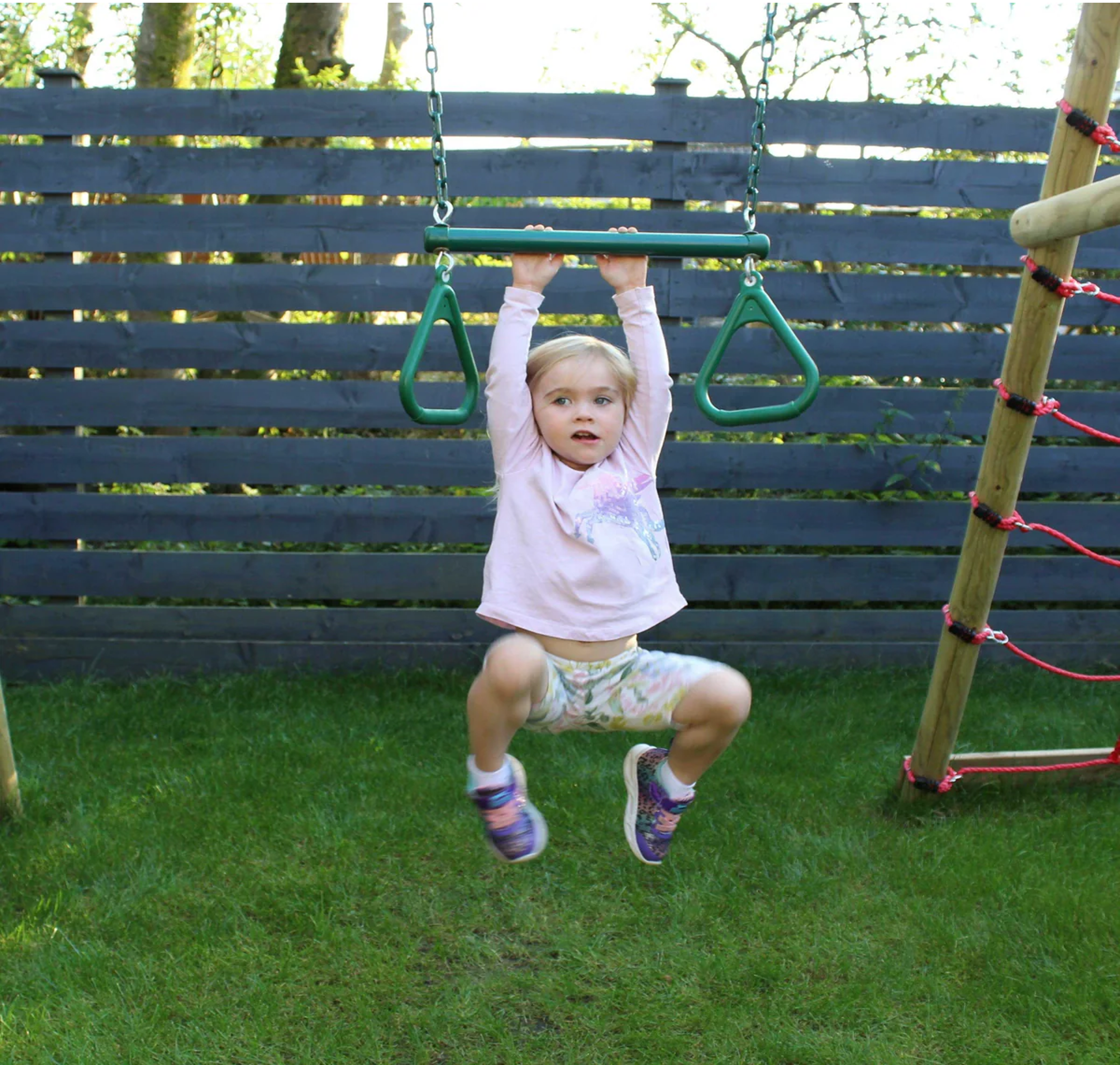 Wild Aussie Metal Trapeze Bar With Gym Rings