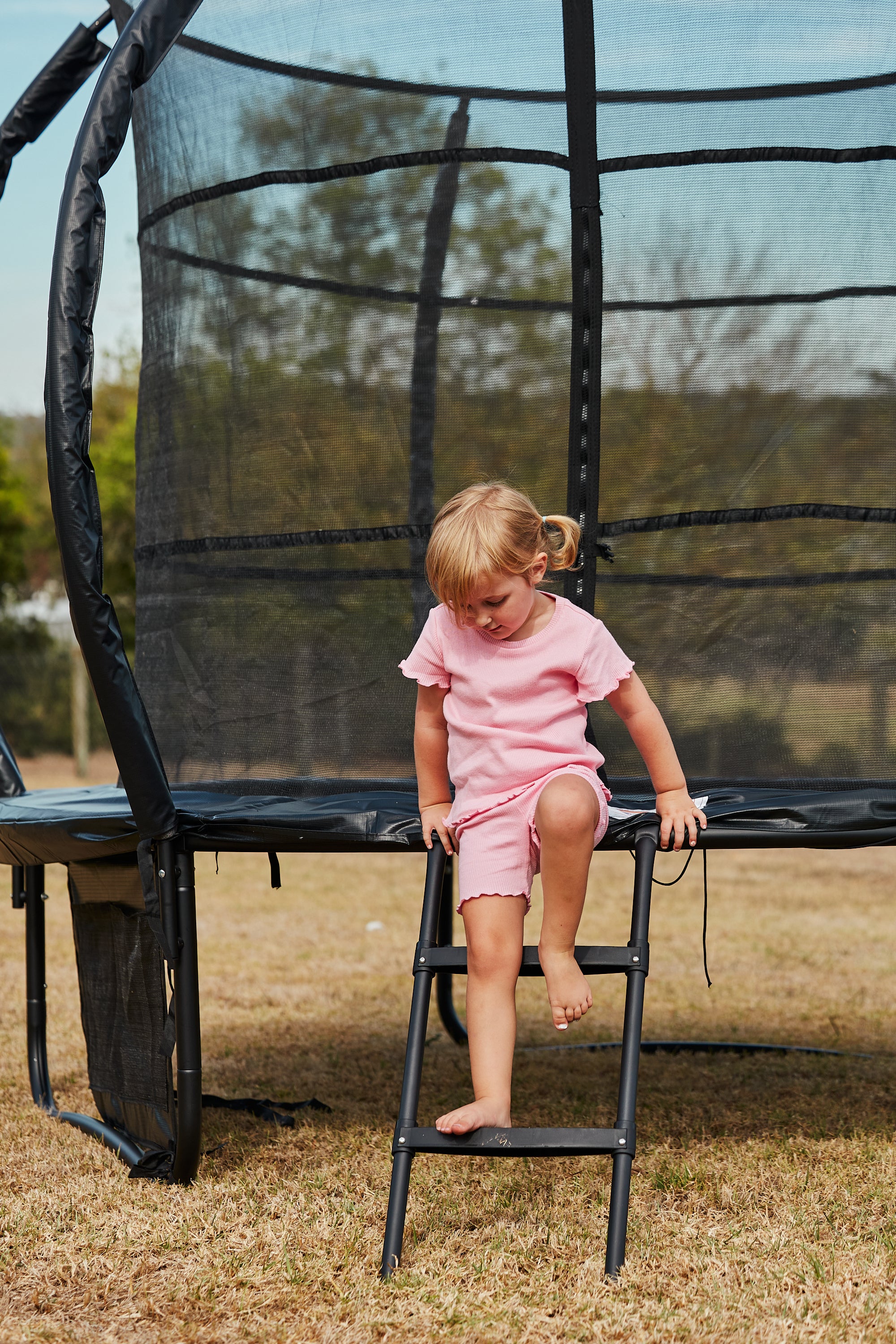 10ft Airborne Trampoline with Access Ladder & Shoe Storage